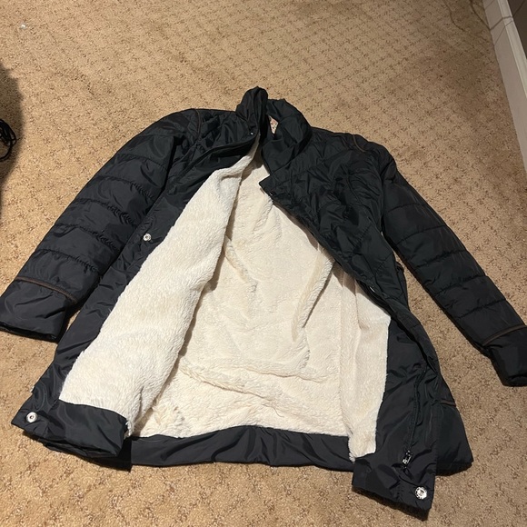 Jacket - Picture 2 of 3